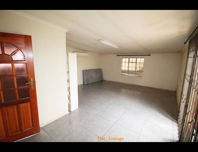 8 BEDROOM FREEHOLD FOR SALE IN RAND COLLIERIES